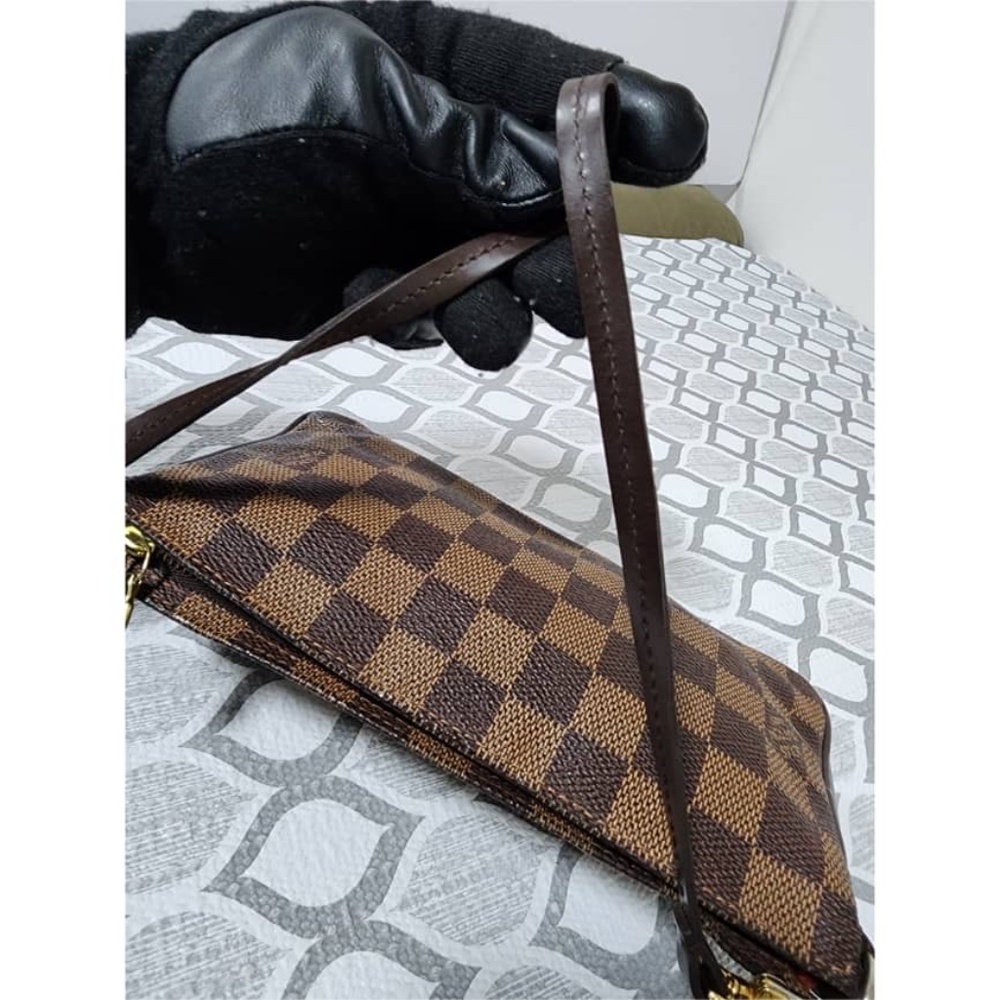 Authentic LOUIS VUITTON Damier Canvas Navona Accessories Pochette Bag Brown - Picture 7 of 13